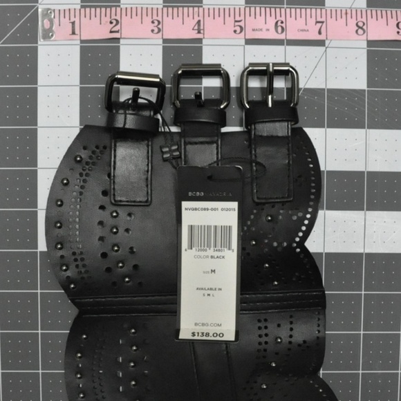 Black Faux Leather Triple Buckle Wide Belt Medium - Picture 3 of 3